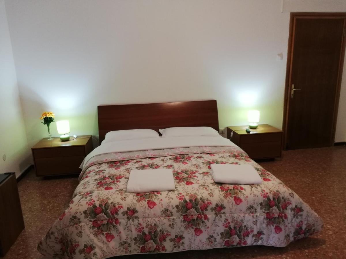 מרגרה Venice Best Vacation מראה חיצוני תמונה