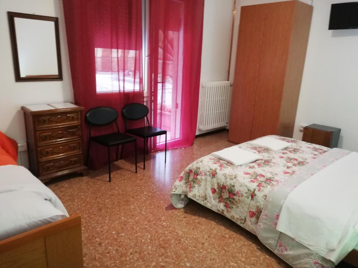 מרגרה Venice Best Vacation מראה חיצוני תמונה
