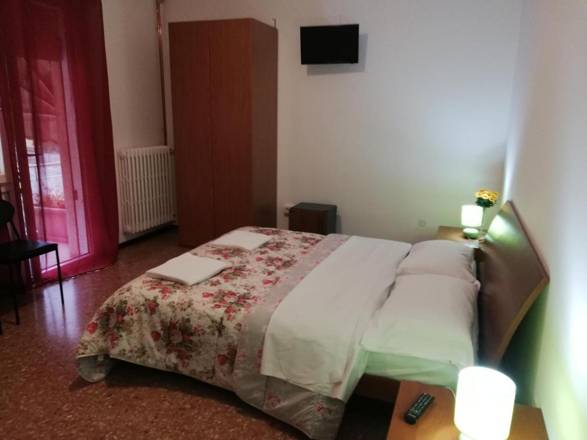 מרגרה Venice Best Vacation מראה חיצוני תמונה